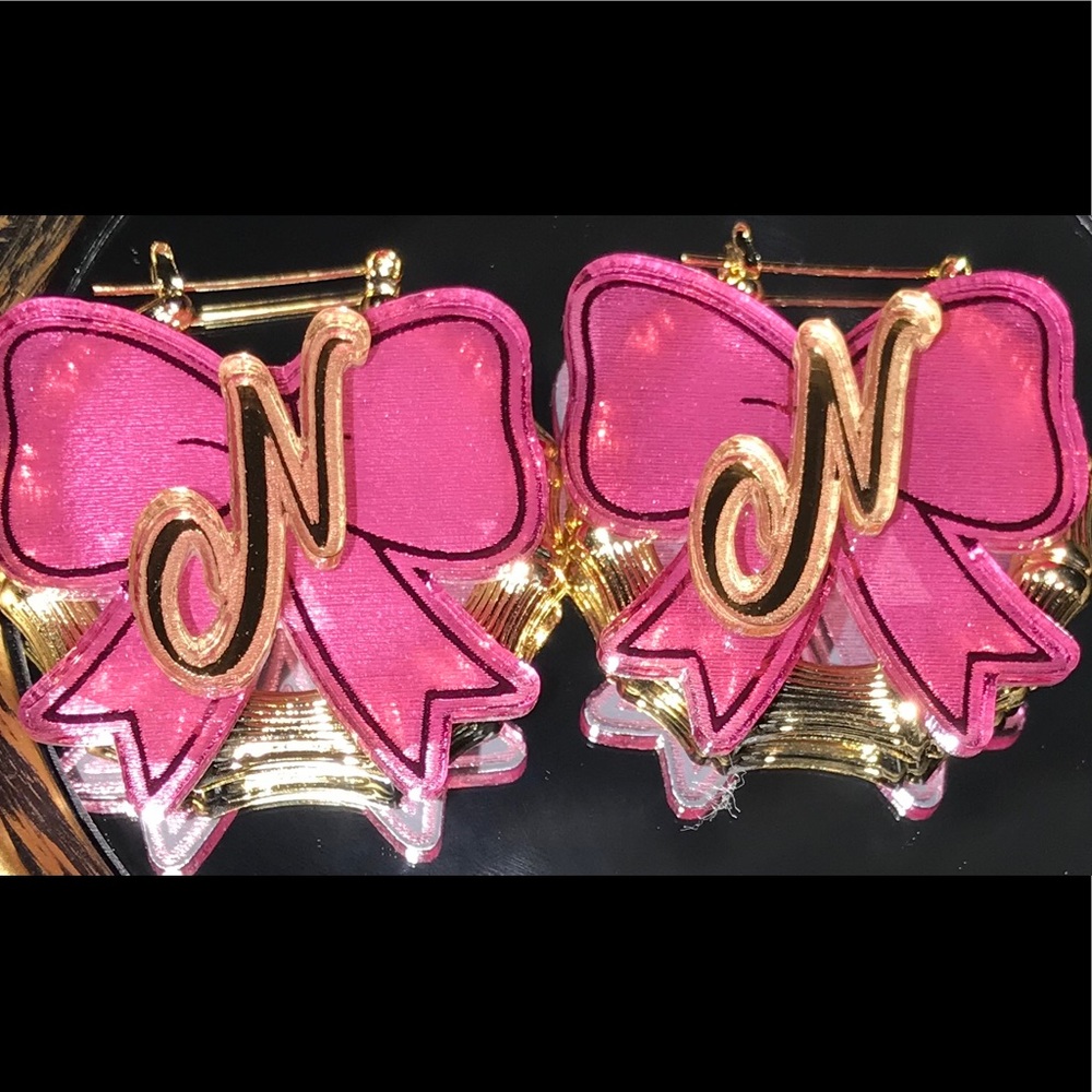 Chic Trendy mirror Gold letterN &Pink bow earrings